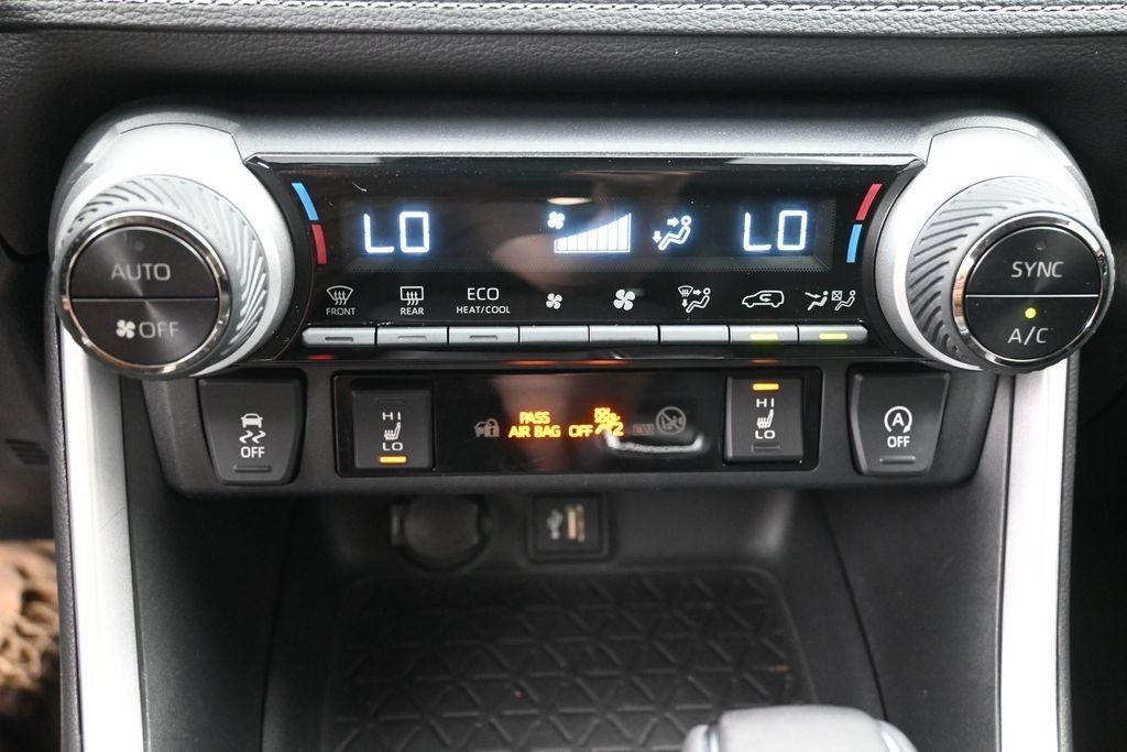 2023 Toyota RAV4 XLE Premium AWD (Natl)