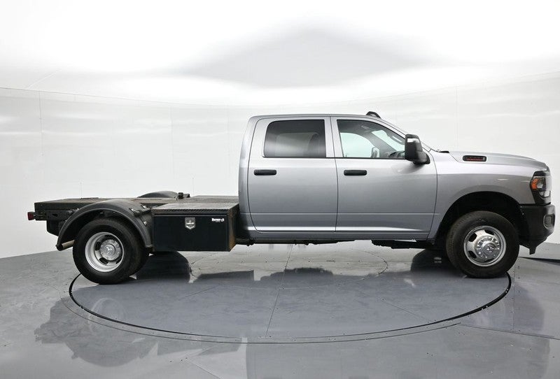 2024 RAM 3500 Chassis Cab Tradesman 2WD Crew Cab 60" CA 172.4" WB