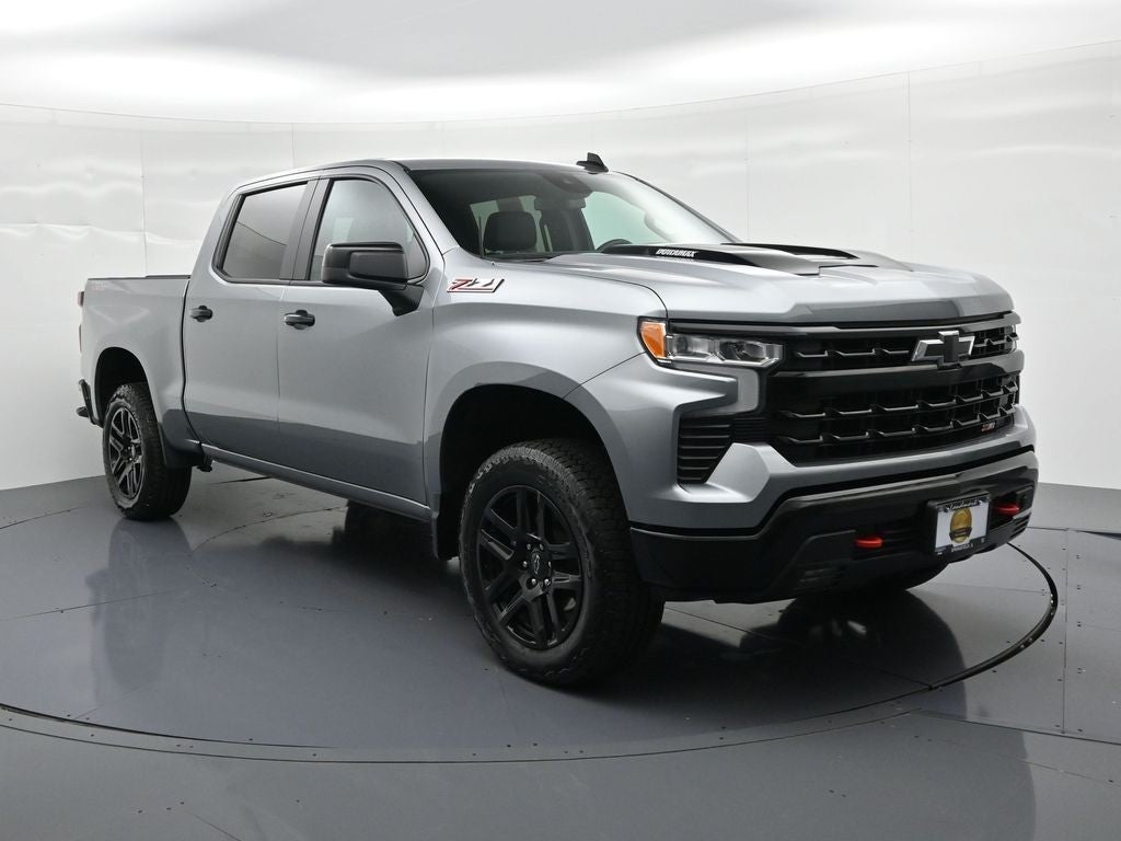 2024 Chevrolet Silverado 1500 4WD Crew Cab 147" LT Trail Boss