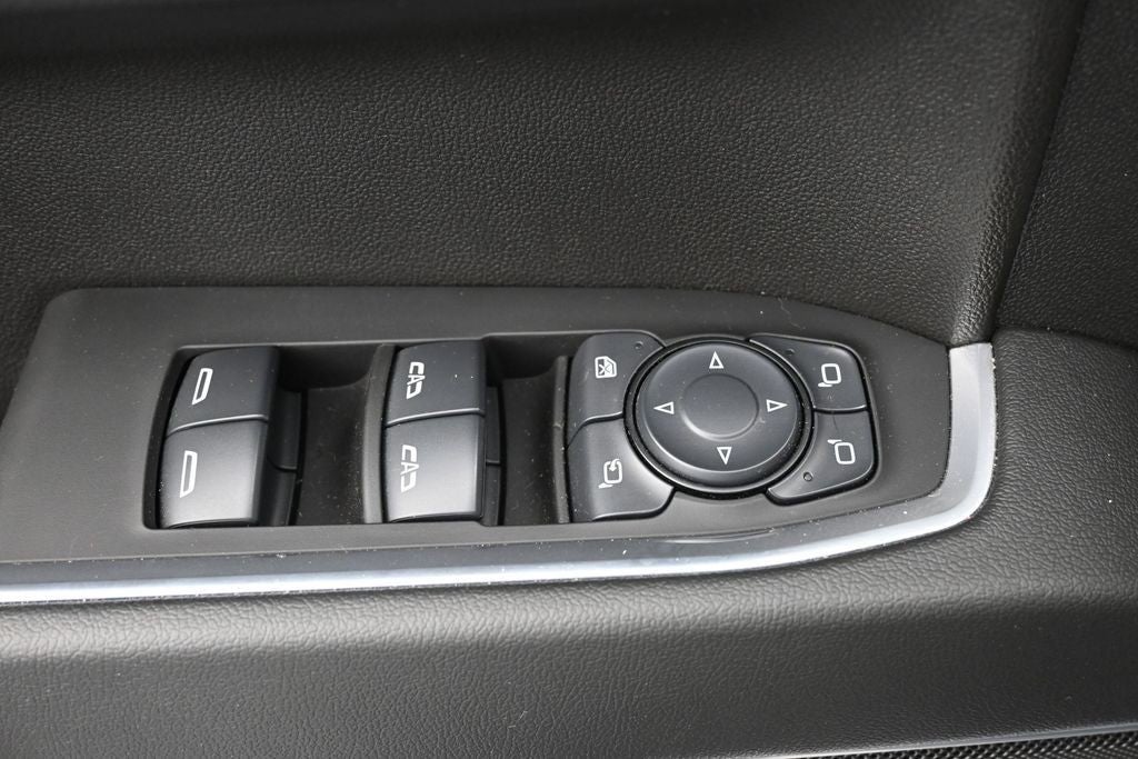 2025 GMC Sierra 1500 4WD Crew Cab 147" SLT