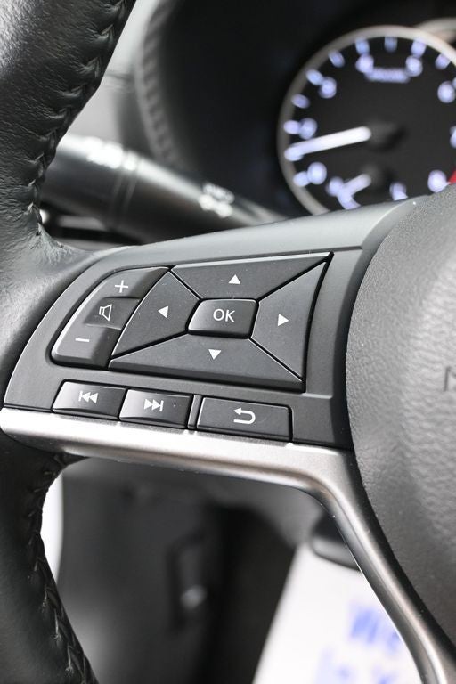 2022 Nissan Sentra SV CVT