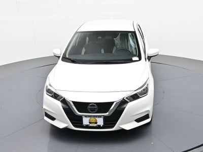 2022 Nissan Versa SV CVT