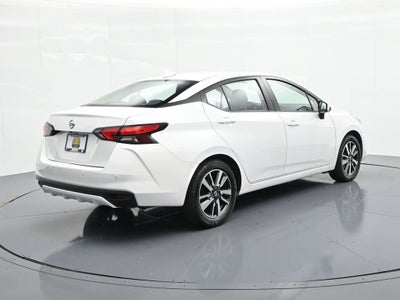 2022 Nissan Versa SV CVT
