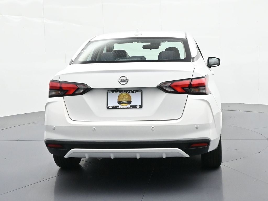 2022 Nissan Versa SV CVT