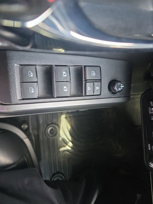 2023 Toyota Tacoma 4WD TRD Off-Road V6