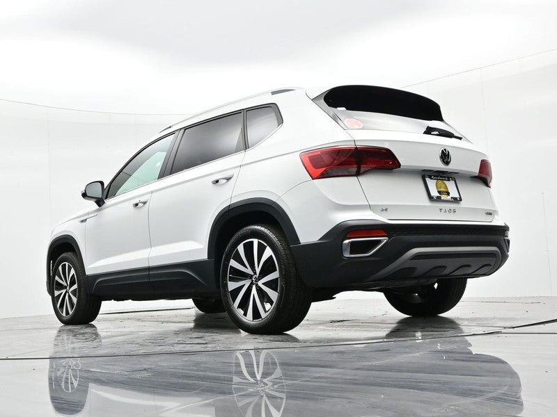 2023 Volkswagen Taos SE 4MOTION
