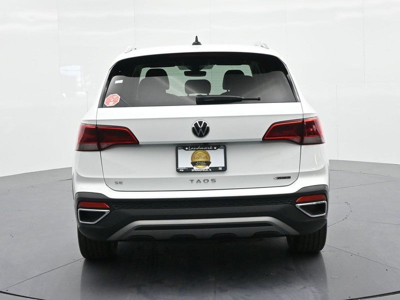 2023 Volkswagen Taos SE 4MOTION