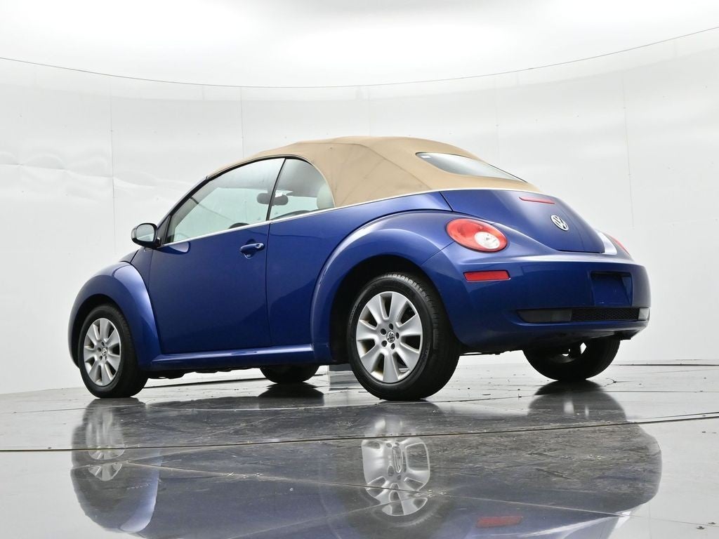 2008 Volkswagen Beetle Convertible 2.5L Black Tie Edition