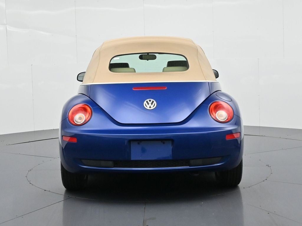 2008 Volkswagen Beetle Convertible 2.5L Black Tie Edition
