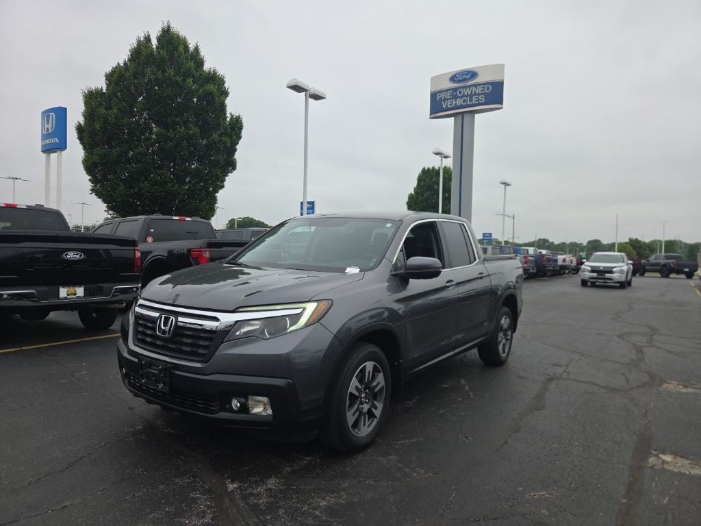 2017 Honda Ridgeline RTL-T 4x4 Crew Cab 5.3' Bed