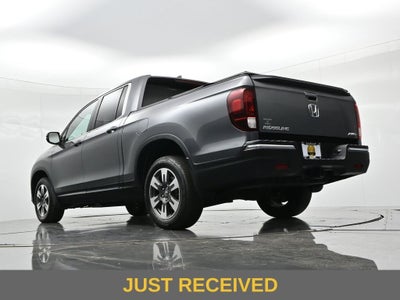 2017 Honda Ridgeline RTL-T 4x4 Crew Cab 5.3' Bed
