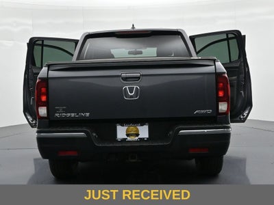 2017 Honda Ridgeline RTL-T 4x4 Crew Cab 5.3' Bed