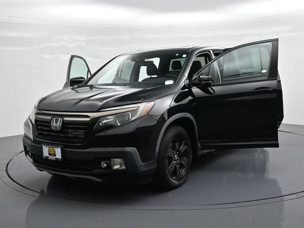 2017 Honda Ridgeline Black Edition 4x4 Crew Cab 5.3' Bed