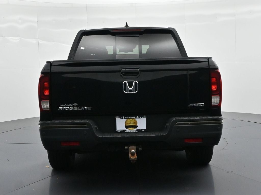 2017 Honda Ridgeline Black Edition 4x4 Crew Cab 5.3' Bed