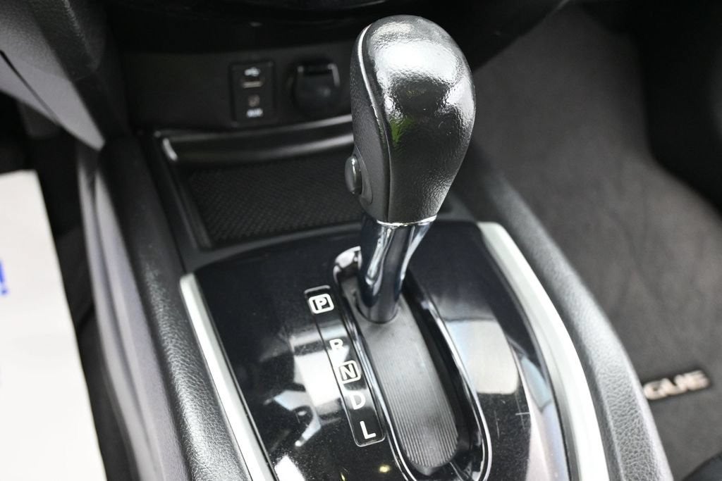 2015 Nissan Rogue AWD 4dr SL
