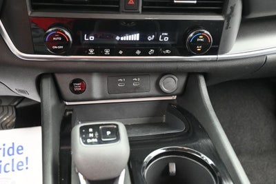 2024 Nissan Rogue AWD SV