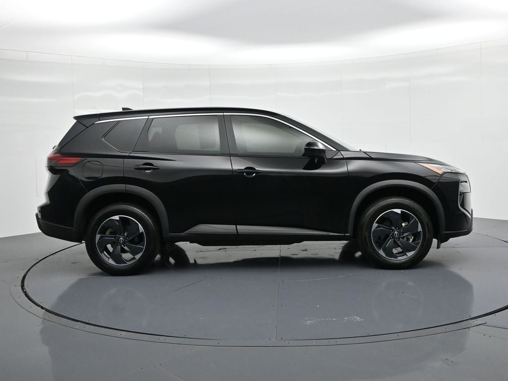 2024 Nissan Rogue AWD SV