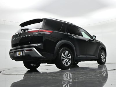 2025 Nissan Pathfinder SL 2WD