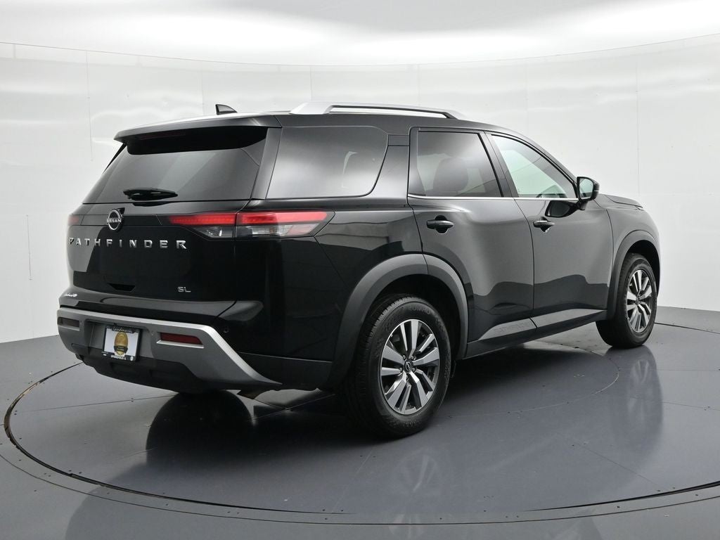 2025 Nissan Pathfinder SL 2WD