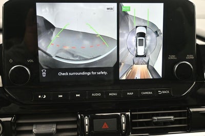 2024 Nissan Pathfinder SL 2WD