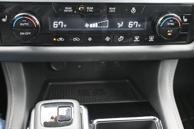 2024 Nissan Pathfinder SL 2WD