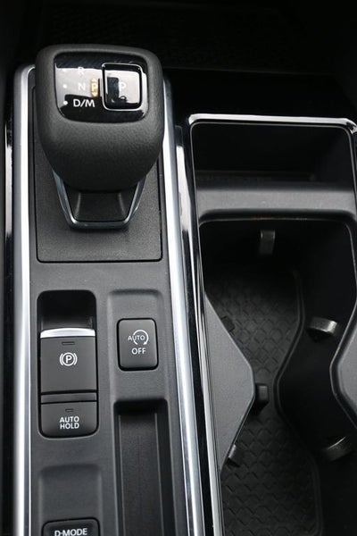 2024 Nissan Pathfinder SL 2WD