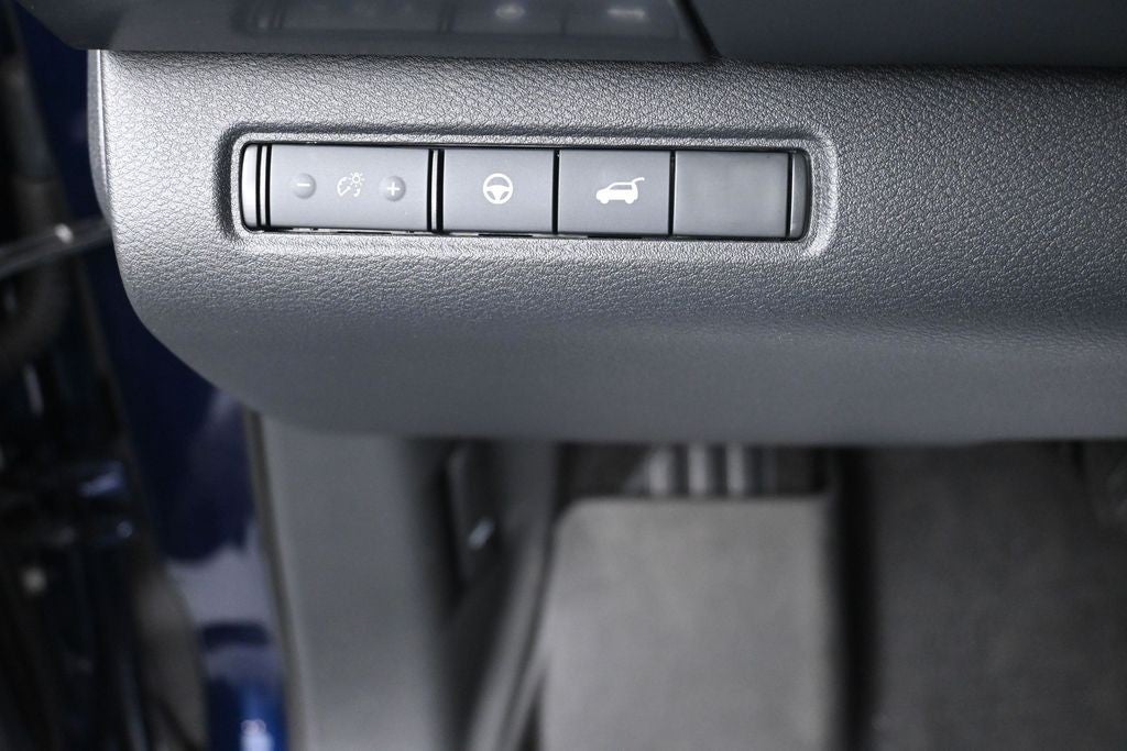 2024 Nissan Pathfinder SL 2WD