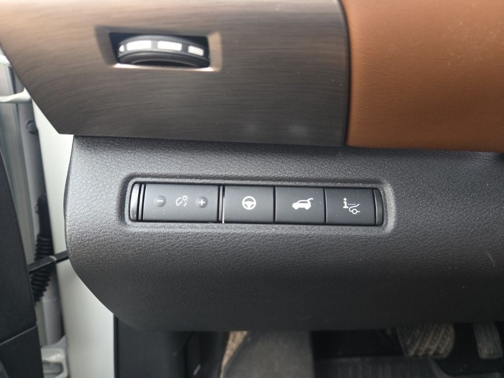 2024 Nissan Pathfinder Platinum 4WD