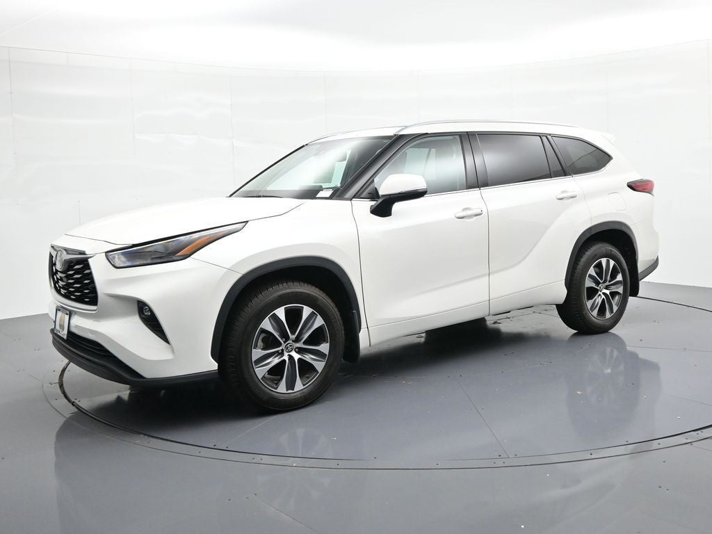 2021 Toyota Highlander XLE AWD