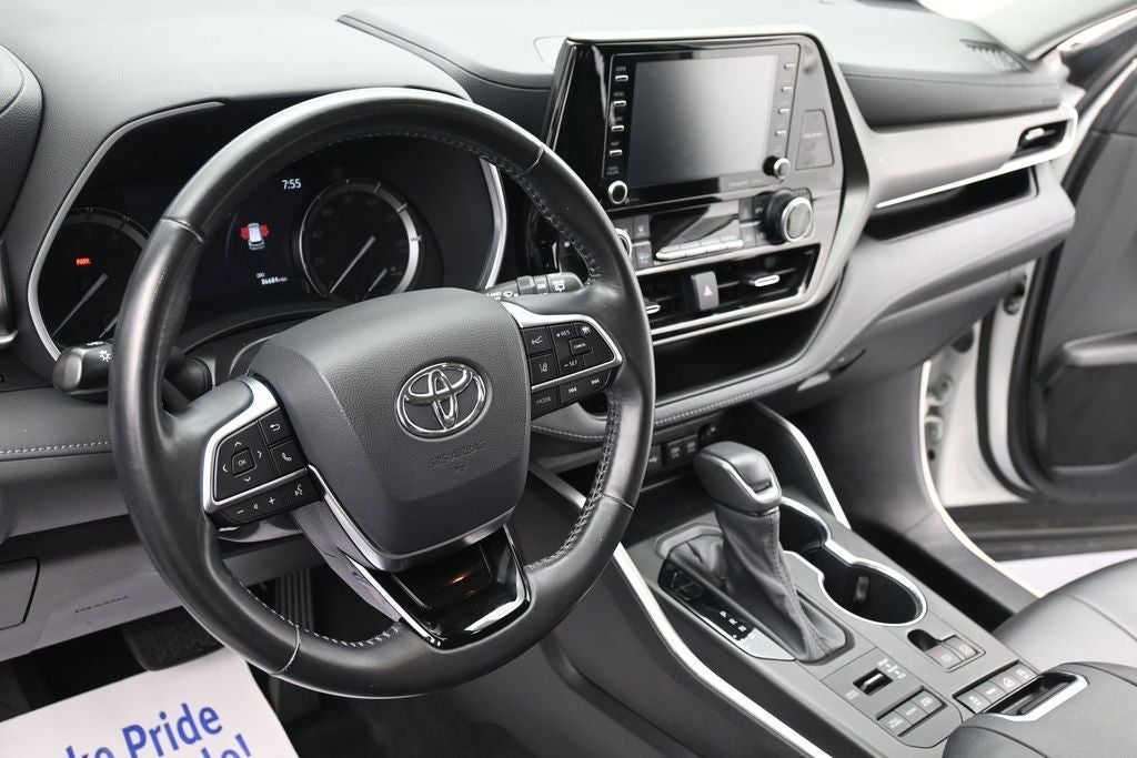2021 Toyota Highlander XLE AWD