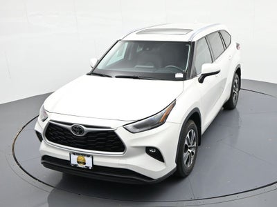 2021 Toyota Highlander XLE AWD