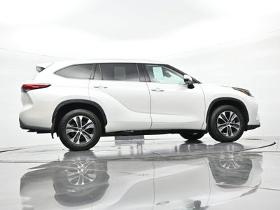 2021 Toyota Highlander XLE AWD