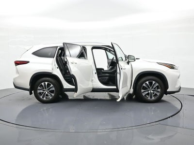 2021 Toyota Highlander XLE AWD