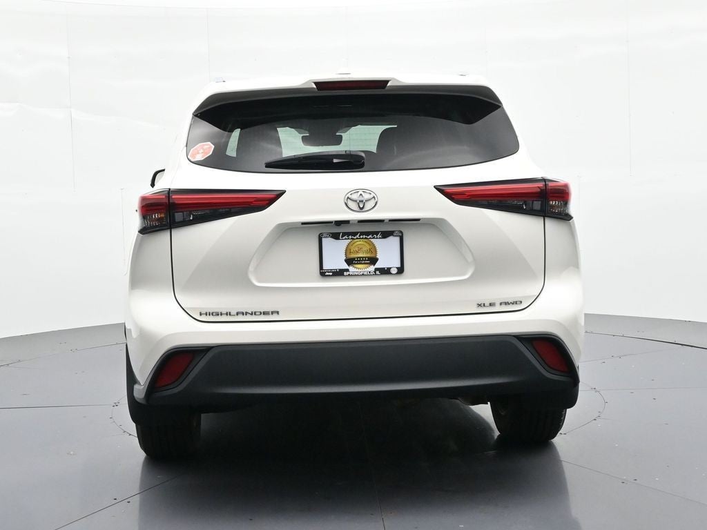 2021 Toyota Highlander XLE AWD