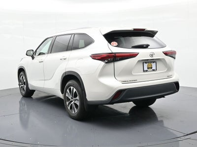 2021 Toyota Highlander XLE AWD