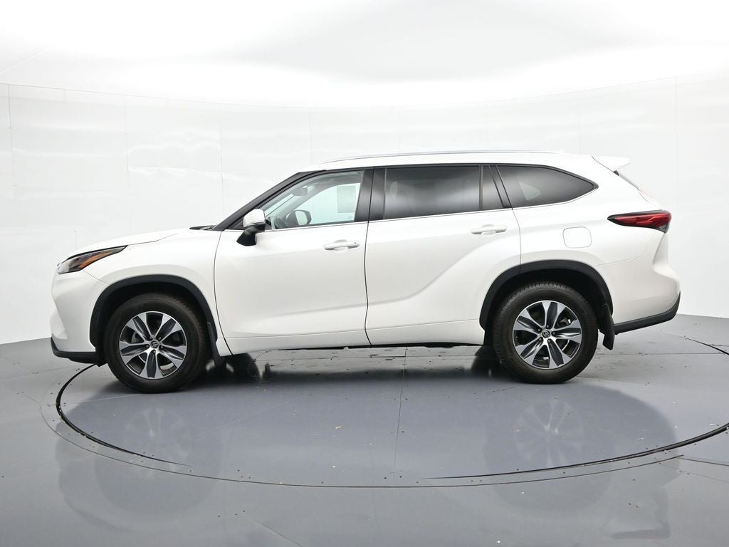 2021 Toyota Highlander XLE AWD