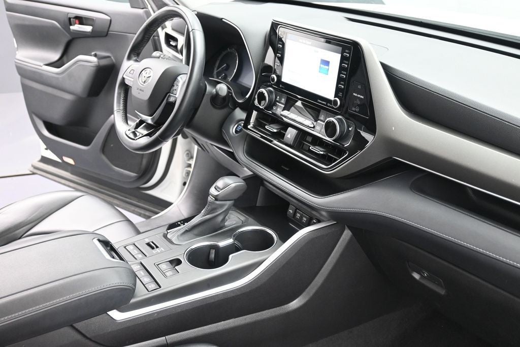 2021 Toyota Highlander XLE AWD