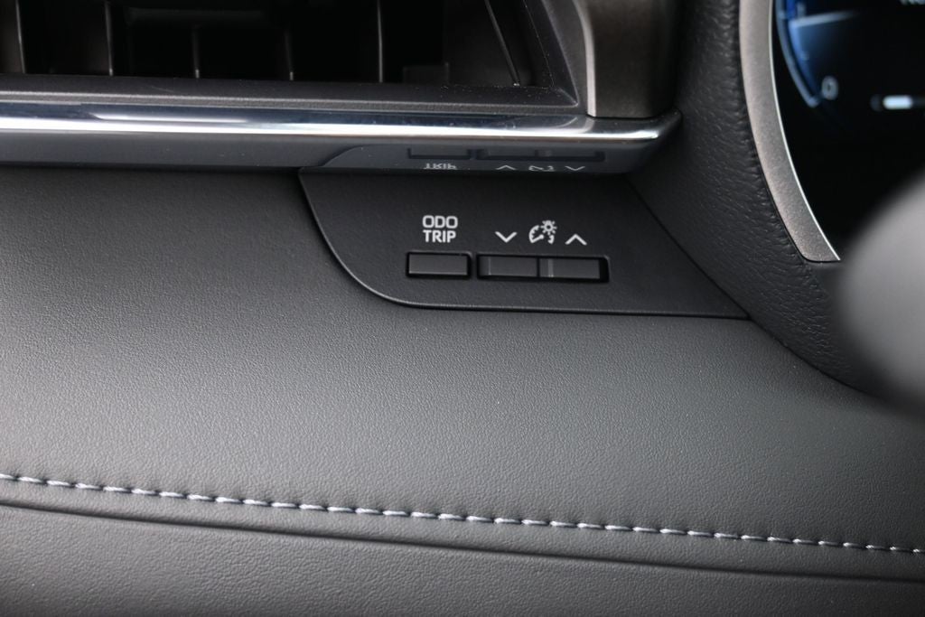 2023 Toyota Highlander Limited AWD (Natl)