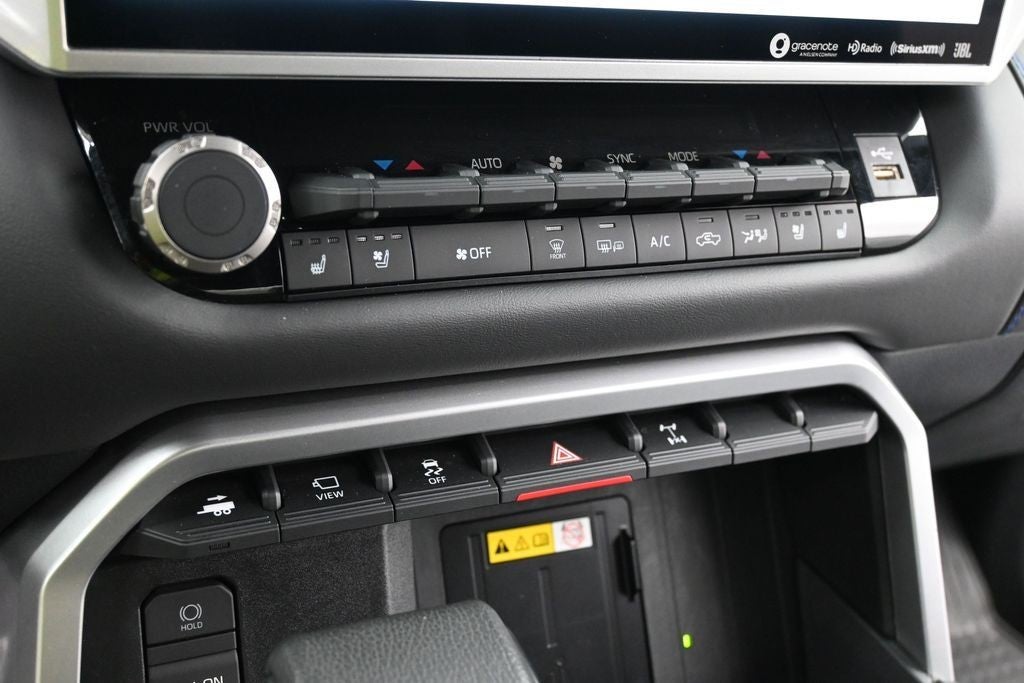 2024 Toyota Tundra Hybrid Platinum