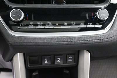 2025 Toyota Corolla Cross Hybrid XSE 4WD (Natl)