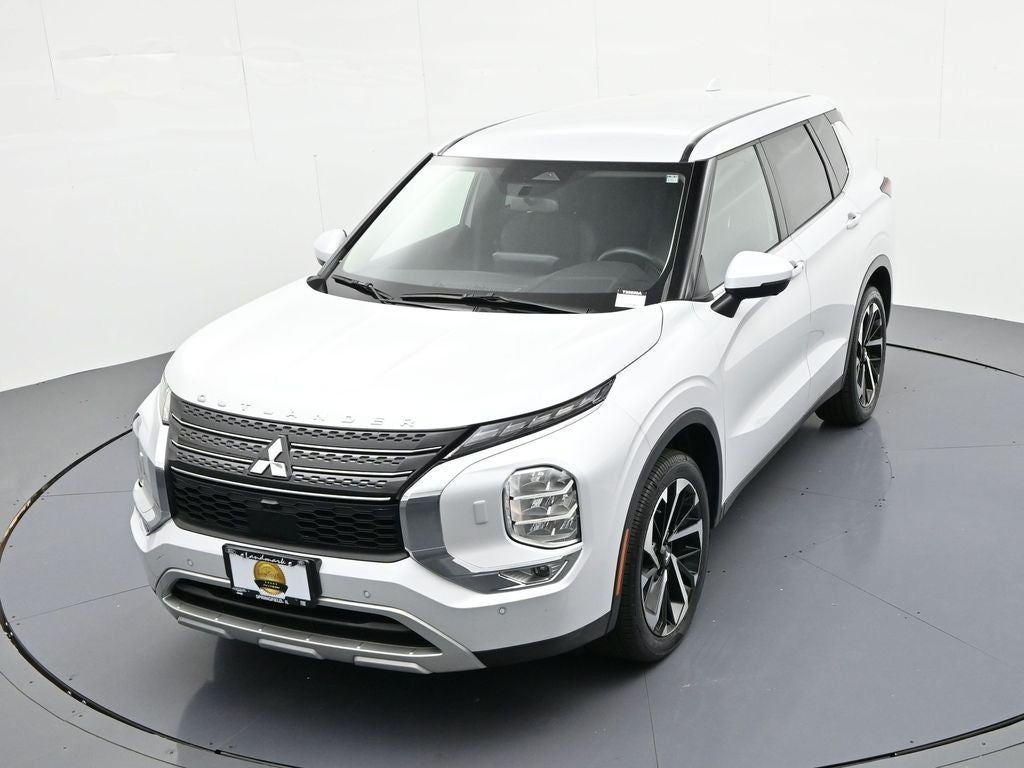 2023 Mitsubishi Outlander SE S-AWC