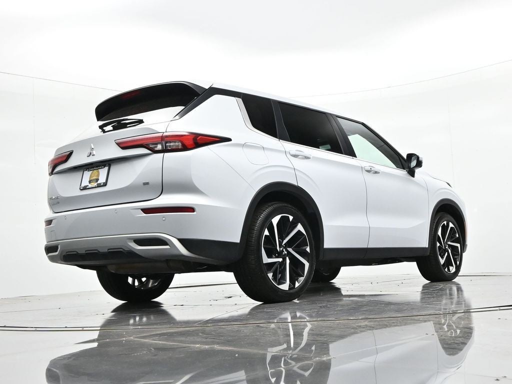 2023 Mitsubishi Outlander SE S-AWC