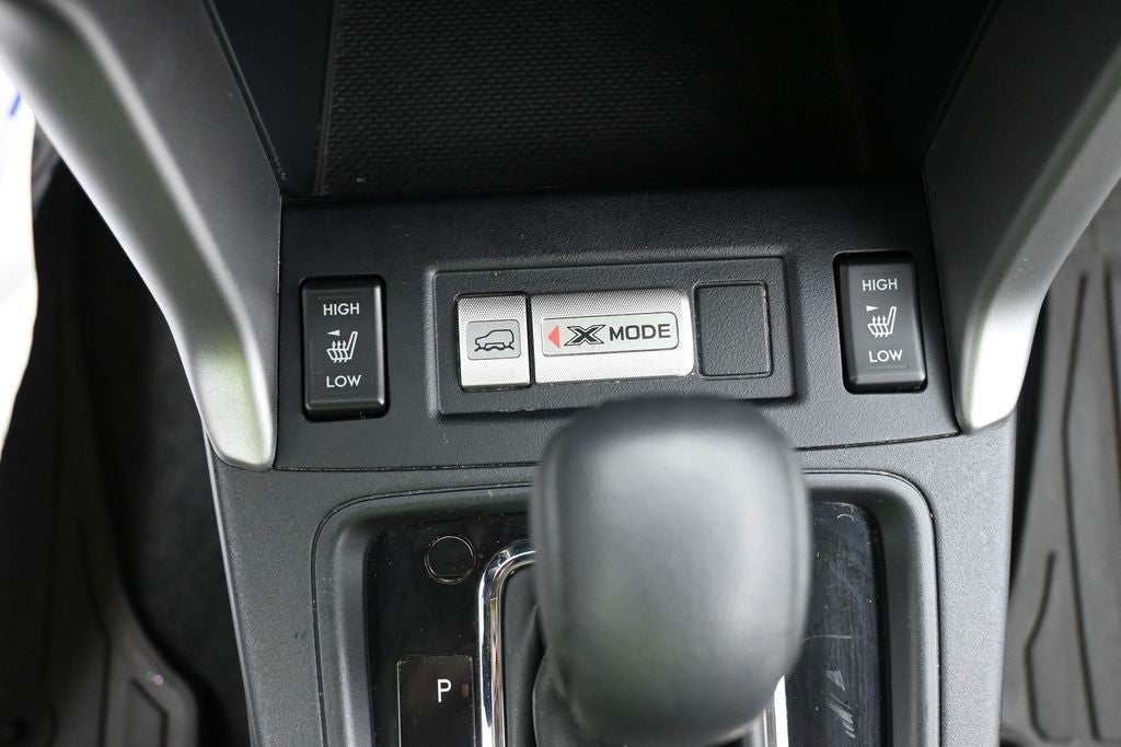 2015 Subaru Forester 4dr CVT 2.5i Touring PZEV