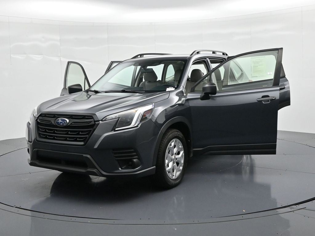 2023 Subaru Forester Base