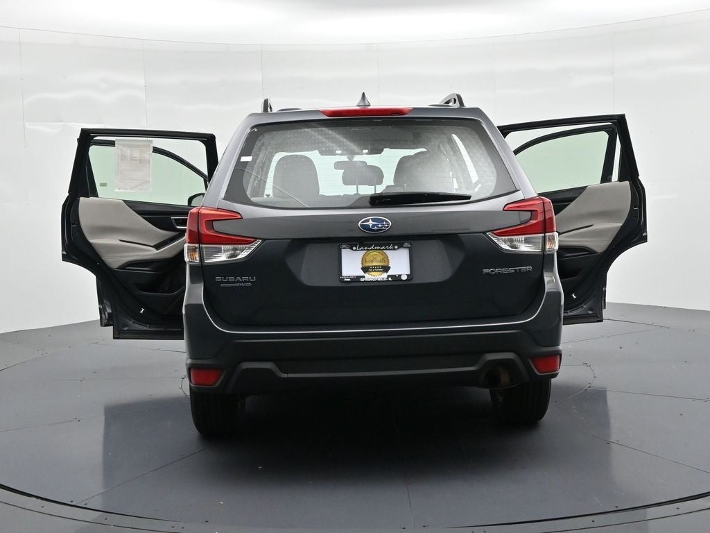 2023 Subaru Forester Base