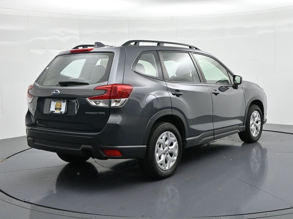 2023 Subaru Forester Base
