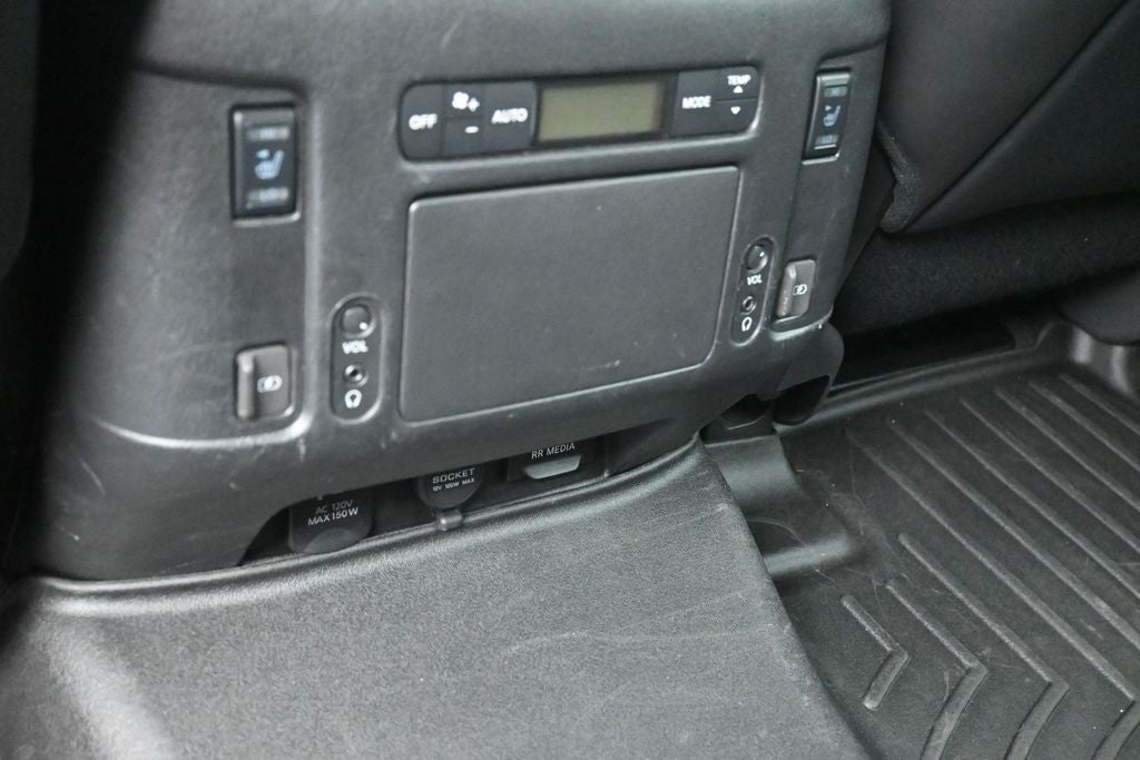 2019 Nissan Armada Platinum