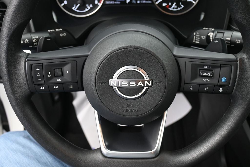 2024 Nissan Rogue FWD SV