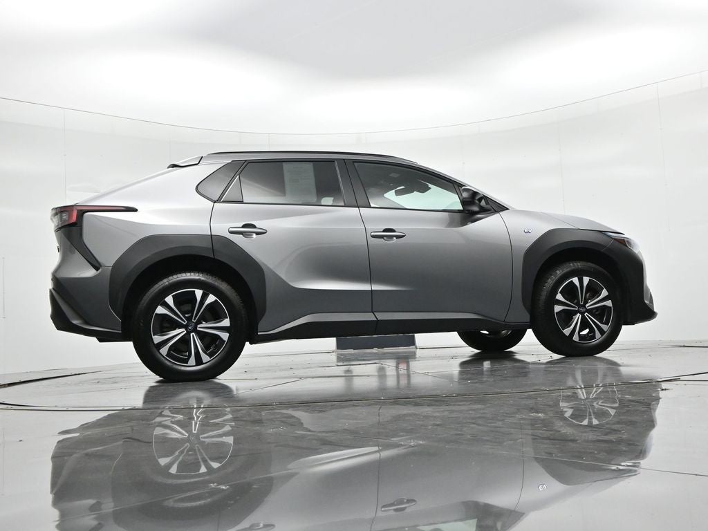 2024 Subaru Solterra Premium
