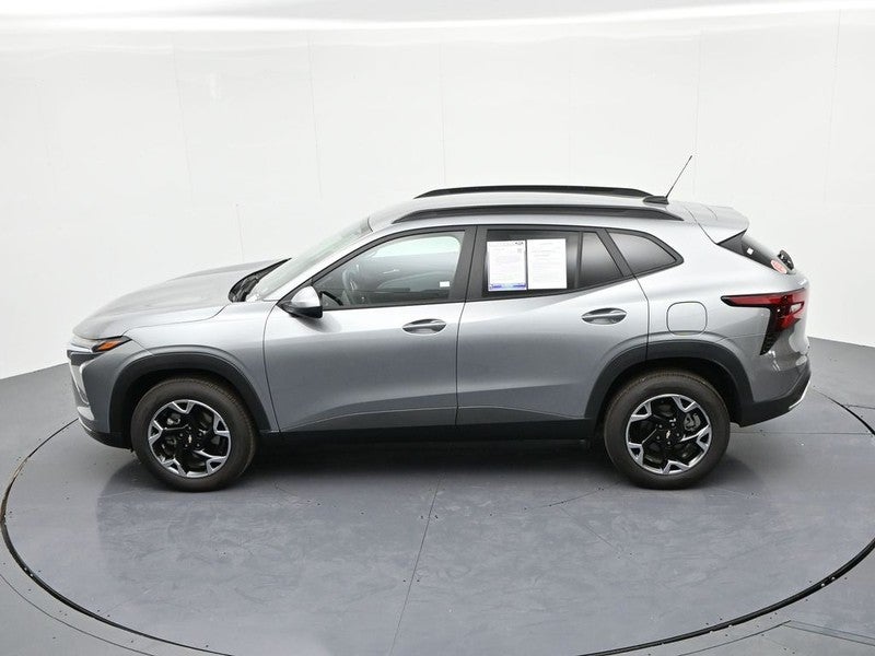 2025 Chevrolet Trax FWD 4dr LT